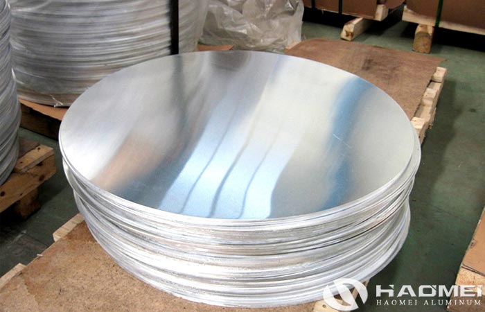 Aluminum round discs for kitchenware